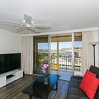 Fairway Villa 24th Floor