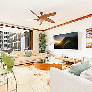 Beach Villas at Ko Olina (Poolside Suite OT)