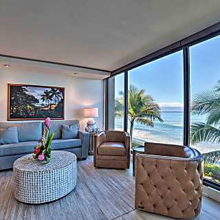 Oceanfront Kaanapali Resort Oasis