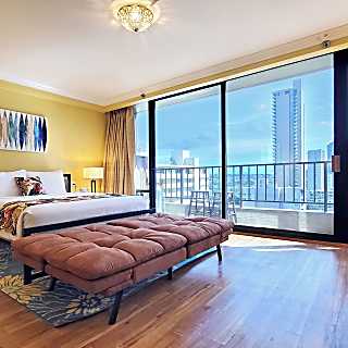 Royal Gardens Waikiki #1905