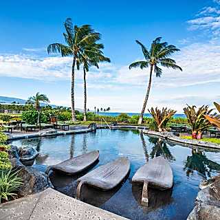 Hali'i Kai Corner Condo