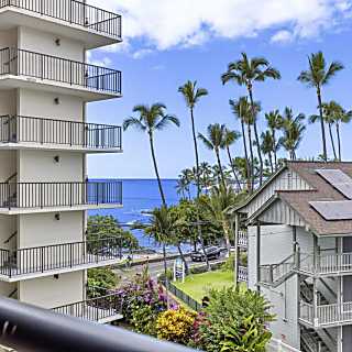 Aloha Spirit at Kona Alii