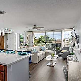 Kihei OceanfrontCondo with Panoramic Beach View