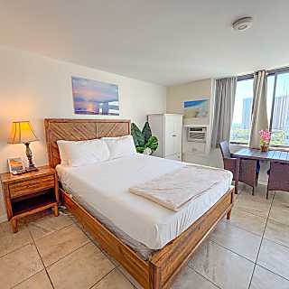 Hawaiian Monarch 16th Floor Studio Condo