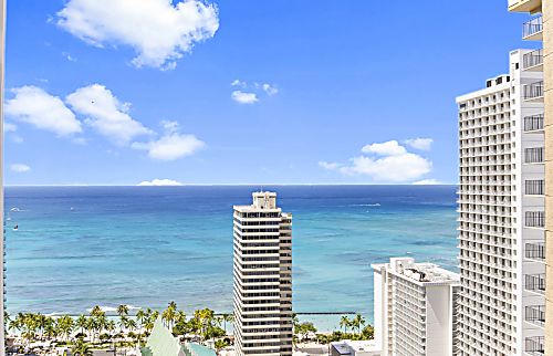 Deluxe Ocean View 3204 Waikiki