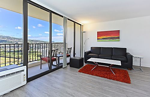 Waikiki Banyan #3205T2