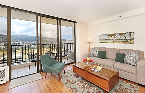 Waikiki Banyan #2609-T2