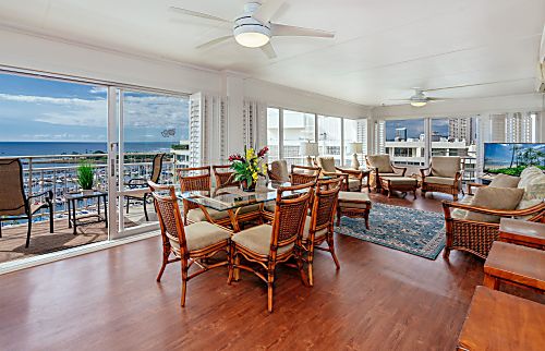 Ilikai Hotel Ocean 2BD on the 17th Floor