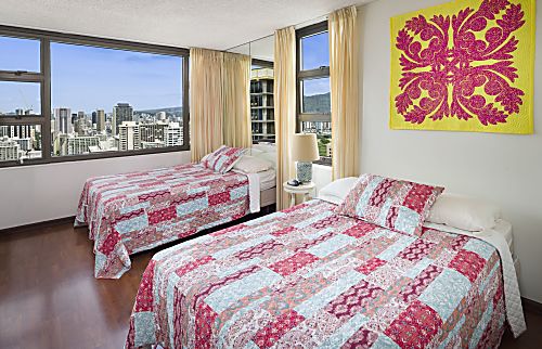 Waikiki Banyan#3502-I