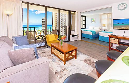 Waikiki Banyan 1802 T2