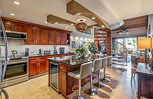 Kamaole Sands Building #7, Unit 404