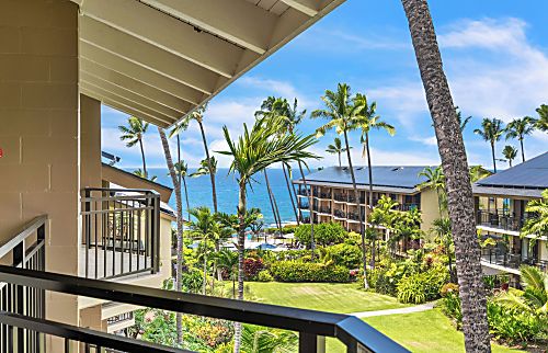 Kona Makai Top Floor