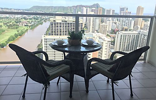 Panoramic Ocean view studio