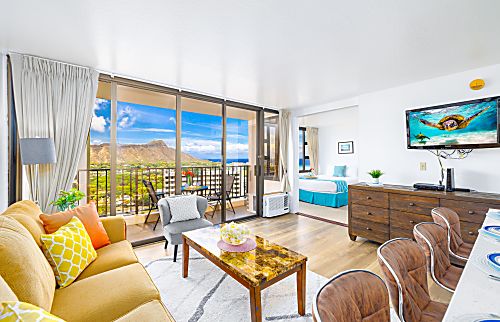 Waikiki Banyan 3003 T1