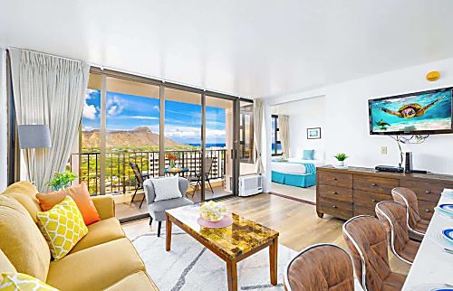 Waikiki Banyan 3003 T1