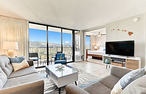 Waikiki Banyan Condo 3113-T2