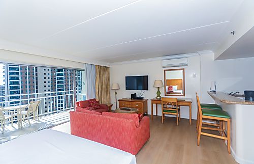 Ilikai Hotel Lagoon View Condo 16th Floor