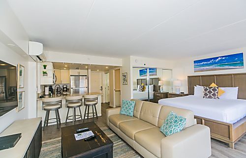 Ilikai Hotel 17th Floor Unit