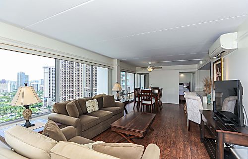 Ilikai Hotel 21st Floor 2 Bd City View