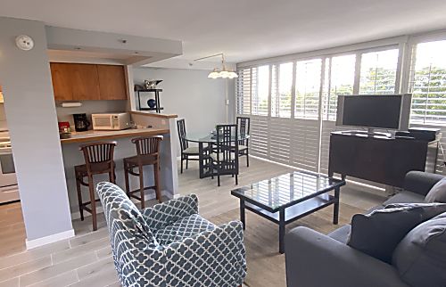 Diamond Head Beach Hotel 603