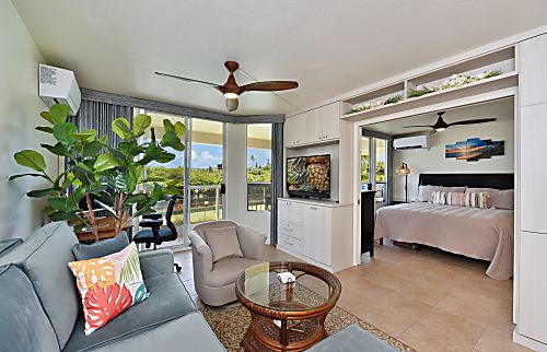 Maui Banyan