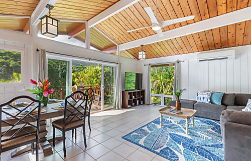 Hale Ko'olau Retreat