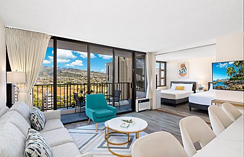 Waikiki Banyan 1811 T2