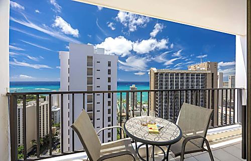 Waikiki Banyan 3504 T2