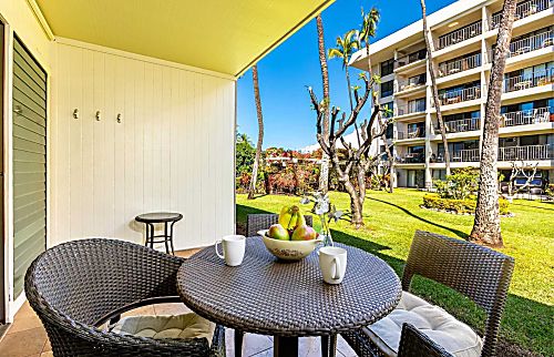 Kihei Akahi Resort Unit B103