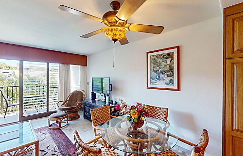 Kihei Akahi C307