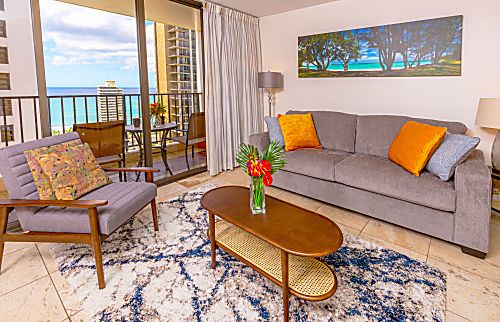 Waikiki Banyan 2804 T2