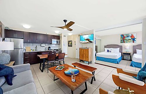 Waikiki Banyan 3412 Tower 2