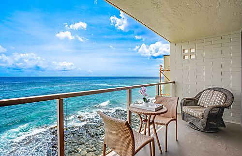 Kuhio Shores 410 Oceanfront Retreat