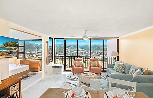 Waikiki Banyan Tower 2, 37th Floor Unit
