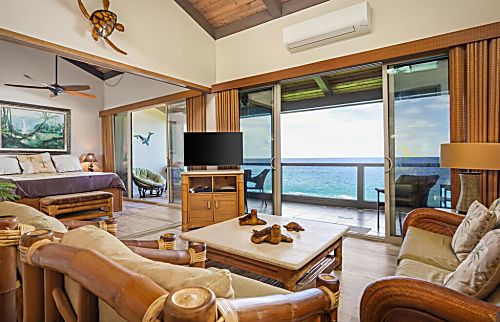 Kona Surf and Racquet Club 2-302