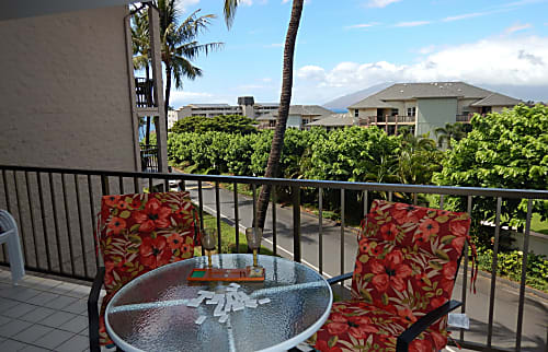 Kihei Condo with Mountain View