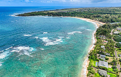 Hibiscus Hula Beach Cottage