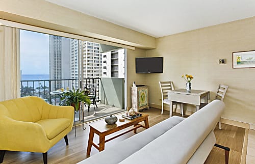 Waikiki Park Heights #1503