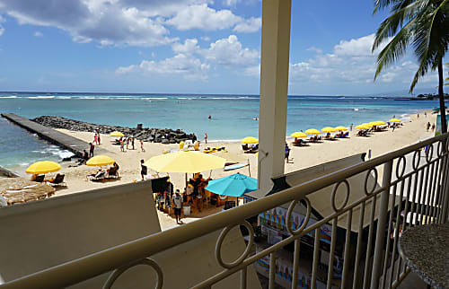 Waikiki Shores Condo Rental