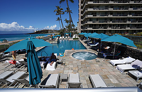 The Whaler Kaanapali Beachfront Condo