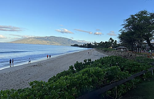 Kamaole Beach Royale Resort 