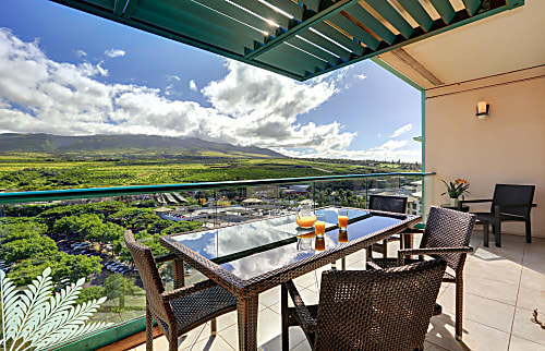 Ken's Honua Kai Condo