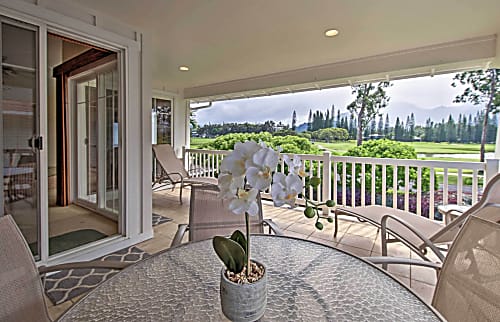 Princeville Condo w/ Mountain Views