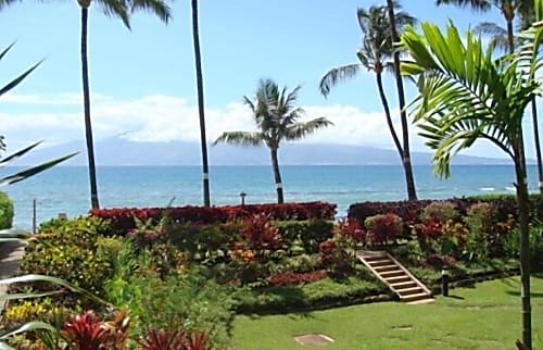 Paki Maui Resort