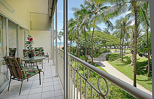 Waikiki Shore rental condo