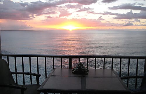 Hawaiian Princess Makaha Beach Condo