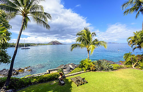 Lu'uwai's at Makena Landing