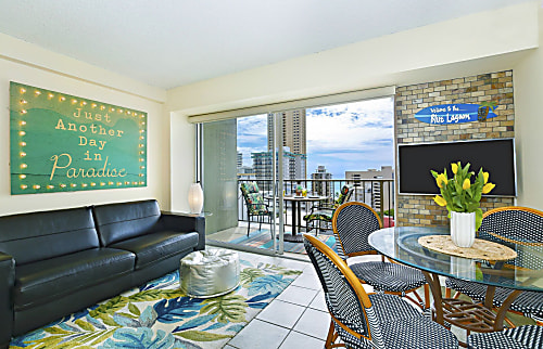 Waikiki Park Heights #1508