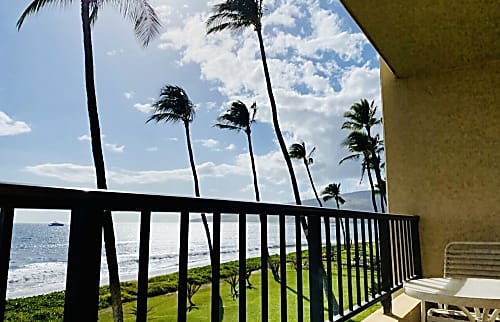 Sugar Beach Resort Oceanfront Condo Kihei