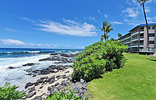 Kona Reef Oceanfront Condo Rental